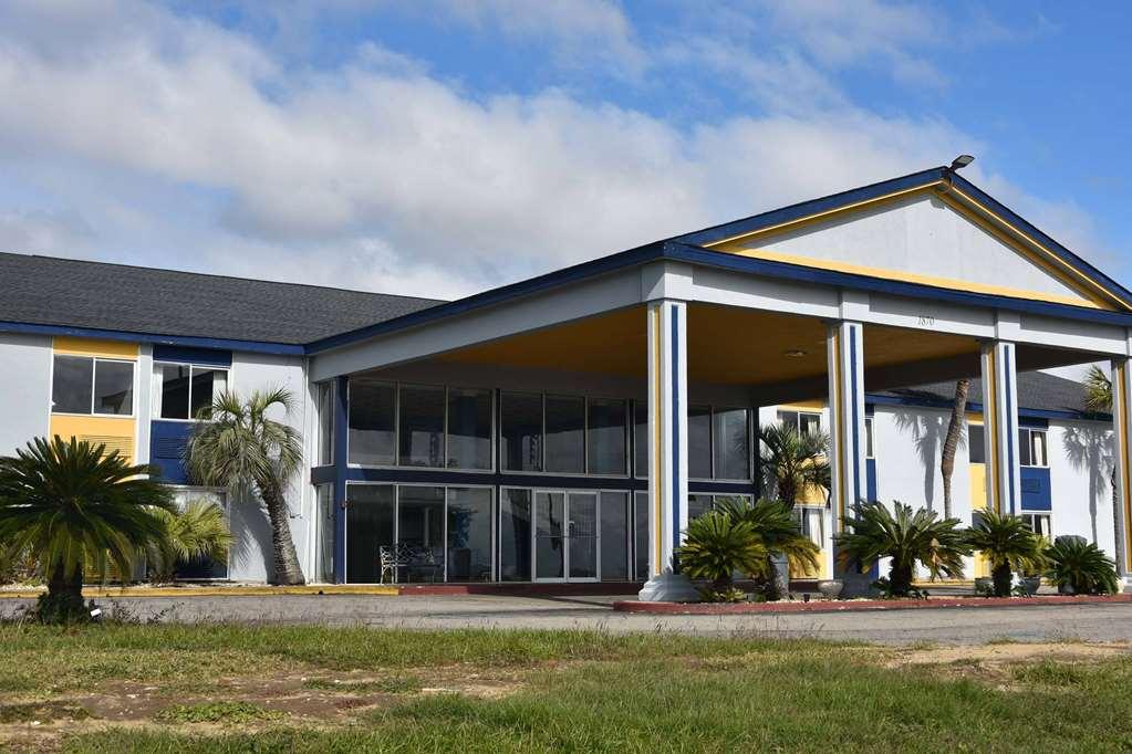 Motel Super 8 By Wyndham Biloxi Exteriér fotografie